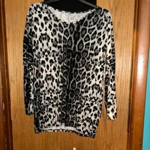 Leopard Print Long Sleeve Top